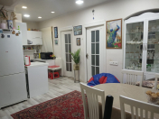 Satılır 2 otaqlı 55 m2 köhnə tikili İçəri Şəhər m.