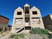Satılır 6 otaqlı 300 m2 həyət evi Masazır