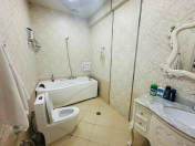 Satılır 3 otaqlı 115 m2 yeni tikili Tibb Universiteti