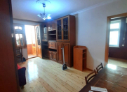 Satılır 2 otaqlı 50 m2 köhnə tikili Qara Qarayev m.