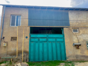 Satılır 4 otaqlı 1400 m2 obyekt Balaxanı