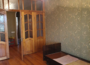 Satılır 4 otaqlı 90 m2 köhnə tikili Yeni Yasamal