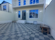 Satılır 4 otaqlı 140 m2 həyət evi Binə