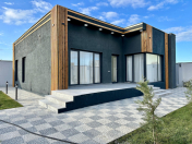 Satılır 4 otaqlı 170 m2 bağ evi Mərdəkan