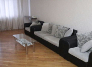 Satılır 3 otaqlı 140 m2 yeni tikili Nizami m.