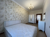 Satılır 2 otaqlı 60 m2 köhnə tikili 4 mkr