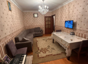 Satılır 4 otaqlı 77 m2 köhnə tikili 8 mkr