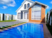 Satılır 4 otaqlı 140 m2 villa Bakı Asiya Universiteti
