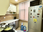 Satılır 2 otaqlı 50 m2 köhnə tikili 4 mkr