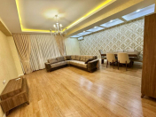 Satılır 3 otaqlı 147 m2 yeni tikili Şah İsmayıl Xətai m.