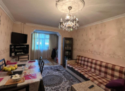 Satılır 3 otaqlı 70 m2 köhnə tikili Qara Qarayev m.