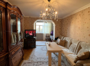 Satılır 3 otaqlı 70 m2 köhnə tikili Qara Qarayev m.