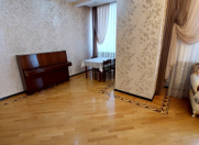 Satılır 4 otaqlı 140 m2 yeni tikili Əhmədli