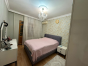 Satılır 2 otaqlı 60 m2 köhnə tikili Xalqlar Dostluğu m.