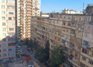 İcarəyə verilir 2 otaqlı 70 m2 köhnə tikili 9 mkr
