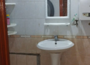 Satılır 4 otaqlı 100 m2 köhnə tikili Y.Günəşli