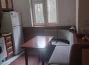 İcarəyə verilir 2 otaqlı 55 m2 köhnə tikili Nəriman Nərimanov m.