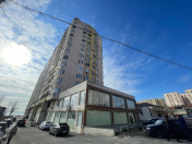 Satılır 1 otaqlı 72 m2 yeni tikili Xalqlar Dostluğu m.