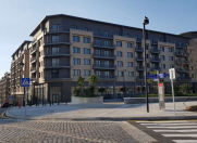 İcarəyə verilir 3 otaqlı 130 m2 yeni tikili Ağ şəhər