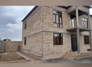 Satılır 6 otaqlı 200 m2 həyət evi Qobu