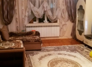 Satılır 3 otaqlı 100 m2 həyət evi Binə