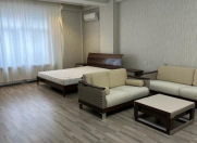 İcarəyə verilir 1 otaqlı 80 m2 yeni tikili 7 mkr