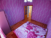 Satılır 2 otaqlı 65 m2 köhnə tikili 8 mkr