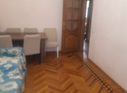 Satılır 3 otaqlı 64 m2 köhnə tikili 9 mkr