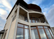 İcarəyə verilir 6 otaqlı 520 m2 villa Badamdar