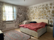 Satılır 6 otaqlı 280 m2 həyət evi Badamdar