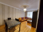 Satılır 3 otaqlı 75 m2 köhnə tikili Həzi Aslanov m.