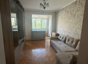 Satılır 2 otaqlı 52 m2 köhnə tikili Nəsimi r.