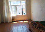 Satılır 3 otaqlı 85 m2 köhnə tikili Xətai r.