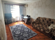 Satılır 4 otaqlı 110 m2 köhnə tikili Qara Qarayev m.