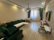 Satılır 2 otaqlı 72 m2 yeni tikili Əhmədli m.