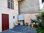 Satılır 4 otaqlı 240 m2 həyət evi Biləcəri