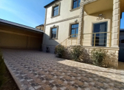 Satılır 6 otaqlı 260 m2 villa Qaraçuxur