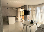 Satılır 5 otaqlı 230 m2 yeni tikili Şah İsmayıl Xətai m.