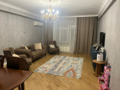 Satılır 3 otaqlı 135 m2 yeni tikili Xətai r.