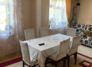 Satılır 4 otaqlı 100 m2 köhnə tikili Xalqlar Dostluğu m.