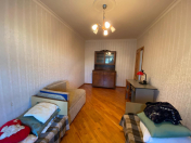 İcarəyə verilir 3 otaqlı 70 m2 köhnə tikili Xalqlar Dostluğu m.