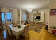Satılır 5 otaqlı 120 m2 köhnə tikili Xalqlar Dostluğu m.