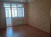 İcarəyə verilir 4 otaqlı 101 m2 köhnə tikili Memar Əcəmi m.