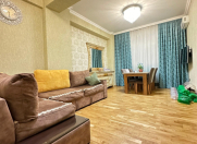 İcarəyə verilir 3 otaqlı 81 m2 yeni tikili Avtovağzal m.