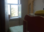 Satılır 4 otaqlı 100 m2 köhnə tikili Qaraçuxur