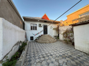 Satılır 3 otaqlı 100 m2 həyət evi Binəqədi