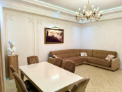 İcarəyə verilir 2 otaqlı 90 m2 yeni tikili Şah İsmayıl Xətai m.