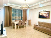 İcarəyə verilir 2 otaqlı 85 m2 yeni tikili Şah İsmayıl Xətai m.