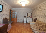 Satılır 1 otaqlı 30 m2 köhnə tikili Neftçilər m.