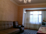 İcarəyə verilir 2 otaqlı 60 m2 köhnə tikili 8 km